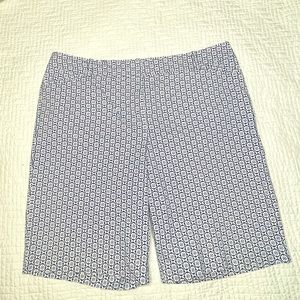 Talbots Geometric Print Womens Bermuda Style Shorts Blue and White Size 16